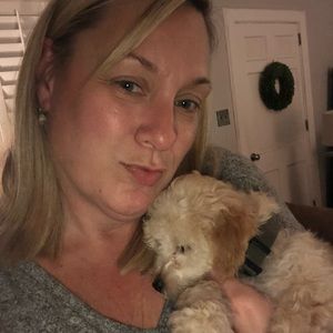 Meet your Posher, Deborah